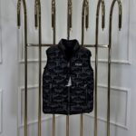 EMPORİO ARMANİ WAFFLE SİYAH YELEK